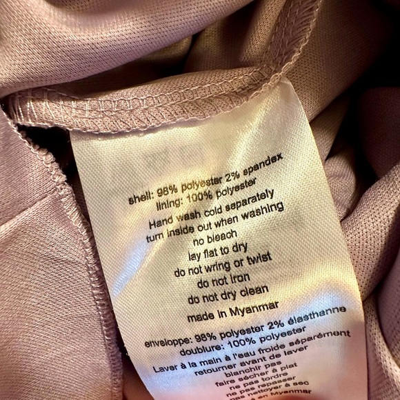 Women’s Oleg Cassini Sparkly Lavender Dress - Size - 6 - MINT CONDITION - Picture 6 of 6